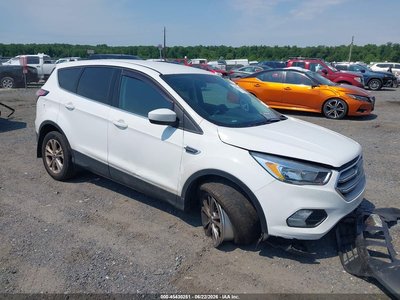 1FMCU0GD4HU****** 2017 Ford Escape