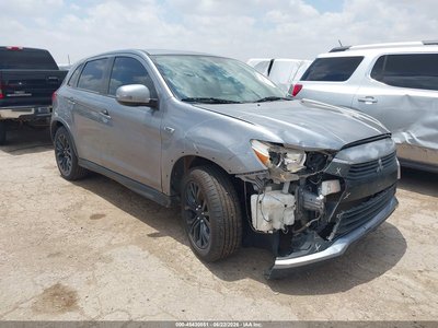 JA4AR3AU0HZ****** 2017 Mitsubishi Outlander