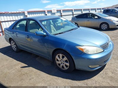 JTDBE32K640****** 2004 Toyota Camry