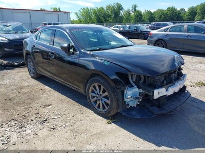 JM1GL1UM2J1****** 2018 Mazda 6