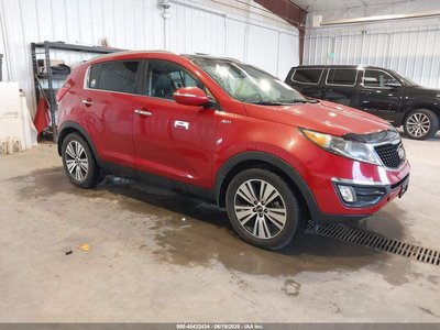 KNDPCCAC4F7****** 2015 Kia Sportage