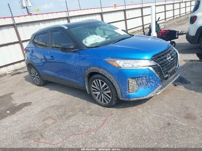 2023 Nissan Kicks
