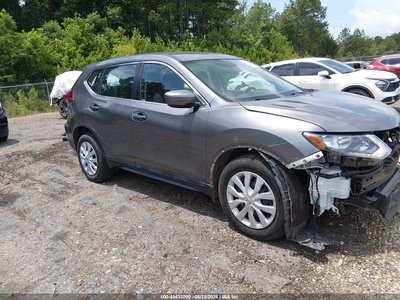 5N1AT2MT5JC****** 2018 Nissan Rogue