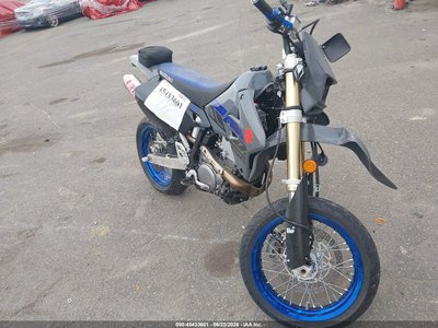 2020 Suzuki DR-Z400SM