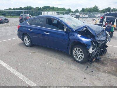 3N1AB7AP8JY****** 2018 Nissan Sentra