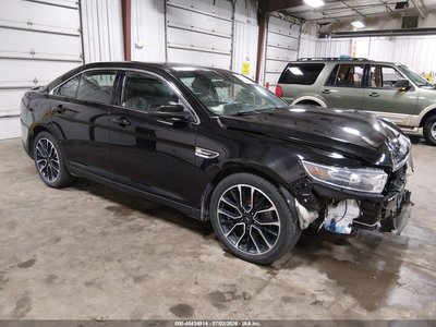 1FAHP2E86KG****** 2019 Ford Taurus