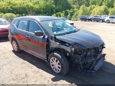 KNMAT2MT4JP****** 2018 Nissan Rogue