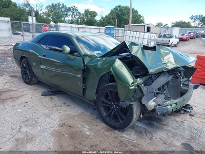 2C3CDZAG5JH****** 2018 Dodge Challenger