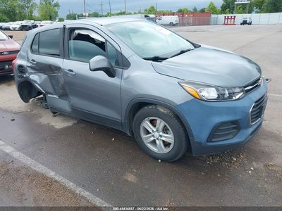 3GNCJKSB8LL****** 2020 Chevrolet Trax