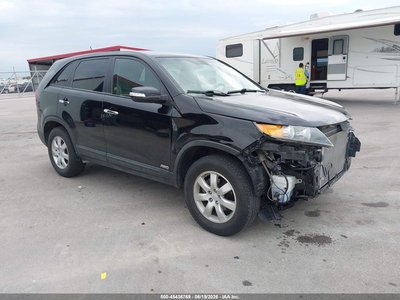 5XYKTCA10BG****** 2011 Kia Sorento