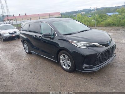 2021 Toyota Sienna