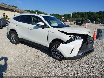 JTEAAAAH8MJ****** 2021 Toyota Venza