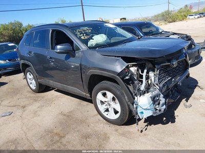 2T3W1RFVXMW****** 2021 Toyota RAV4