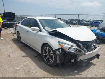 1N4AL3AP4HC****** 2017 Nissan Altima