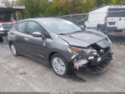 1N4AZ1CP4JC****** 2018 Nissan Leaf