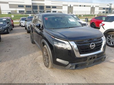 2022 Nissan Pathfinder