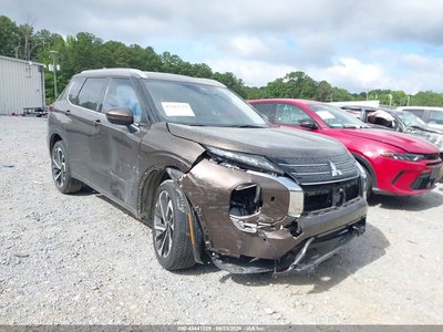 JA4J4WA82RZ****** 2024 Mitsubishi Outlander