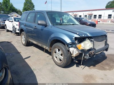 1FMCU0C74BK****** 2011 Ford Escape