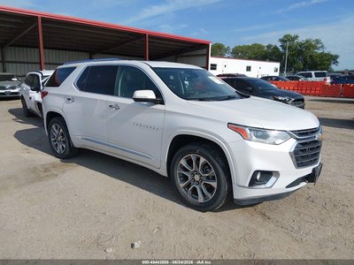 1GNEVKKW9KJ****** 2019 Chevrolet Traverse