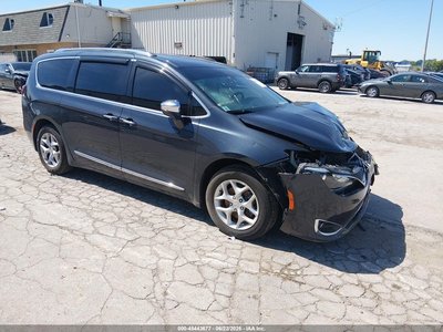 2C4RC1GG2LR****** 2020 Chrysler Pacifica