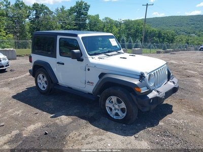 1C4HJXAGXNW****** 2022 Jeep Wrangler