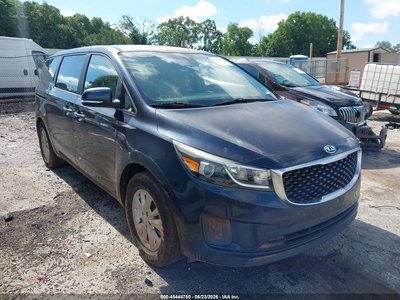 KNDMB5C13H6****** 2017 Kia Sedona