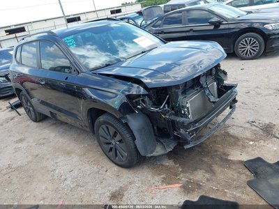 3VVCX7B24NM****** 2022 Volkswagen Taos