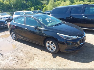 3G1BE6SMXJS****** 2018 Chevrolet Cruze