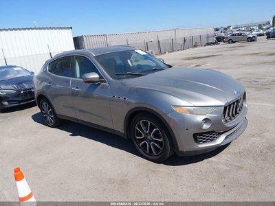 ZN661XUA0HX****** 2017 Maserati Levante