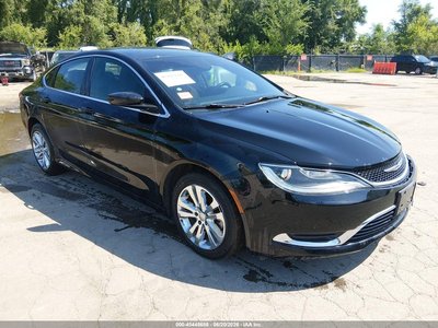 2015 Chrysler 200
