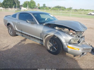 1ZVHT80NX85****** 2008 Ford Mustang