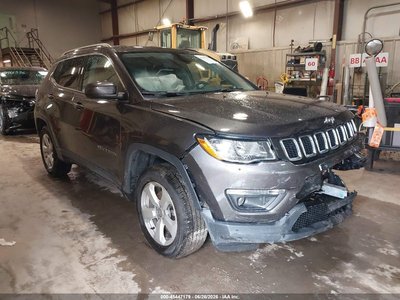 3C4NJDBBXKT****** 2019 Jeep Compass
