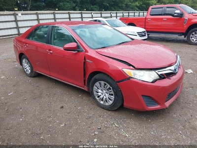 2014 Toyota Camry Hybrid