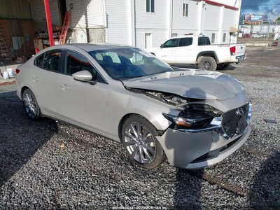 JM1BPABLXN1****** 2022 Mazda 3