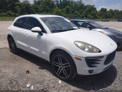 WP1AB2A50FL****** 2015 Porsche Macan
