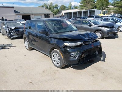 KNDJ23AU6M7****** 2021 Kia Soul