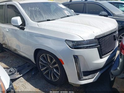 1GYS4FKL8PR****** 2023 Cadillac Escalade