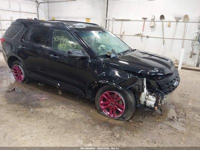 1FM5K8B80HG****** 2017 Ford Explorer