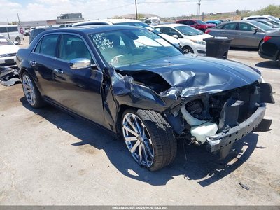2018 Chrysler 300
