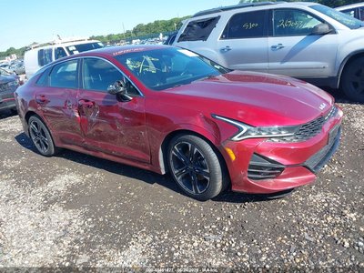 2022 Kia K5