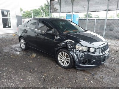 1G1JC5SHXE4****** 2014 Chevrolet Sonic
