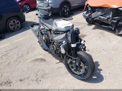 2025 Kawasaki Ninja ZX-6R