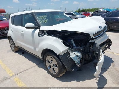 KNDJN2A23F7****** 2015 Kia Soul