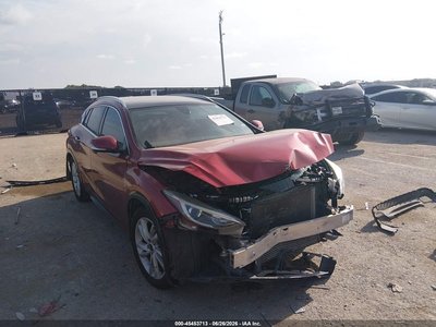 SJKCH5CP3JA****** 2018 Infiniti QX30
