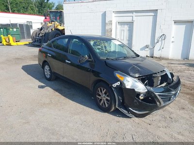3N1CN7AP5JL****** 2018 Nissan Versa