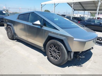 7G2CEHED7RA****** 2024 Tesla Cybertruck