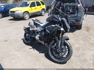 LCEPEYL42R6****** 2024 CF Moto 800NK