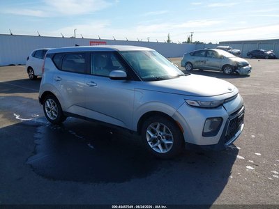 KNDJ23AU0M7****** 2021 Kia Soul