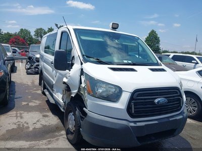 1FTNR1YV7FK****** 2015 Ford Transit-250