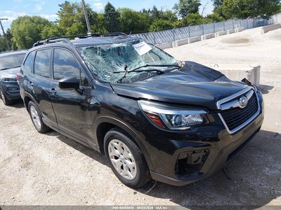 JF2SKACC0KH****** 2019 Subaru Forester